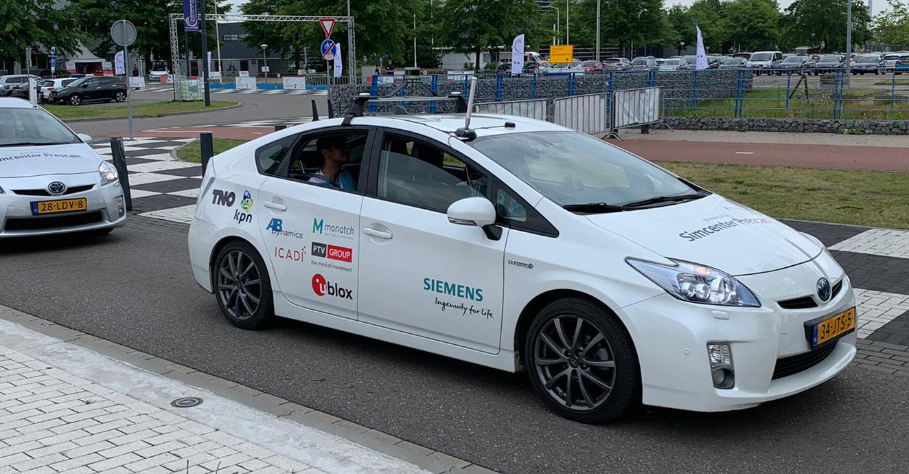 Siemens integrates the u-blox ZED-F9K high precision dead reckoning module into its V2X test fleet Siemens integrates the u-blox ZED-F9K high precision dead reckoning module into its V2X test fleet