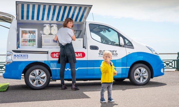 A UK first – Nissan and Scottish ice-cream vendor Mackie’s have created a zero-emission ice cream van